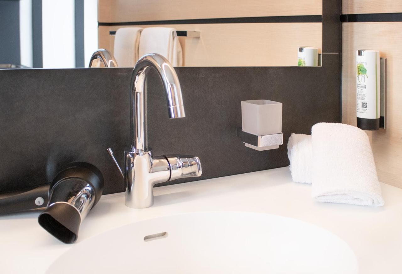 Lgo Hotel By Wmm Hotels Lemgo Extérieur photo